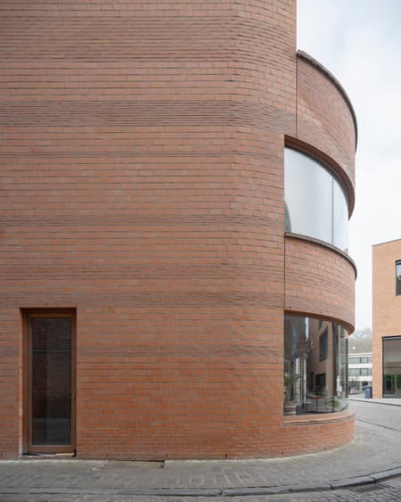 Peper Multifunctional Building
